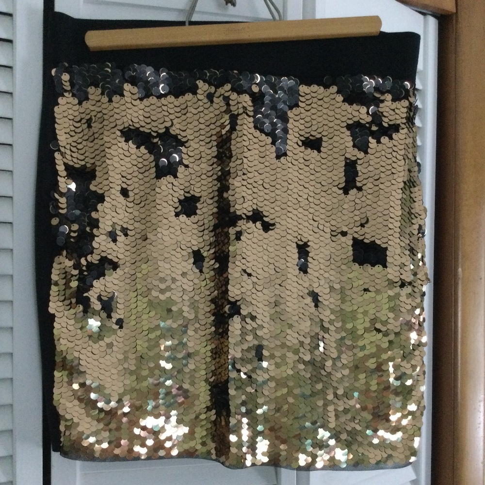 NY & Co. Gold Sequin Pencil Skirt